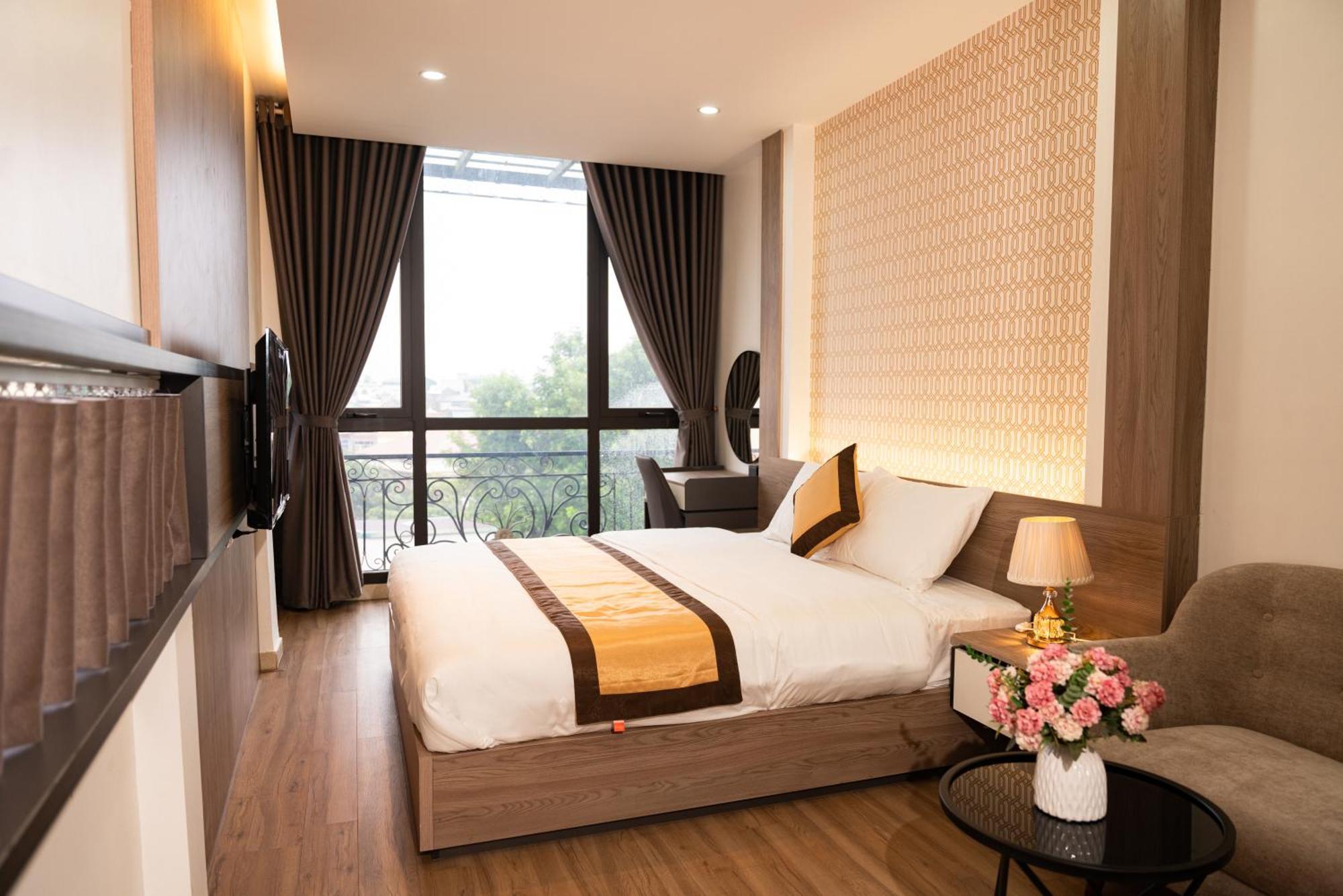 Delapong Hotel And Apartment Ha Noi Hanoi Buitenkant foto